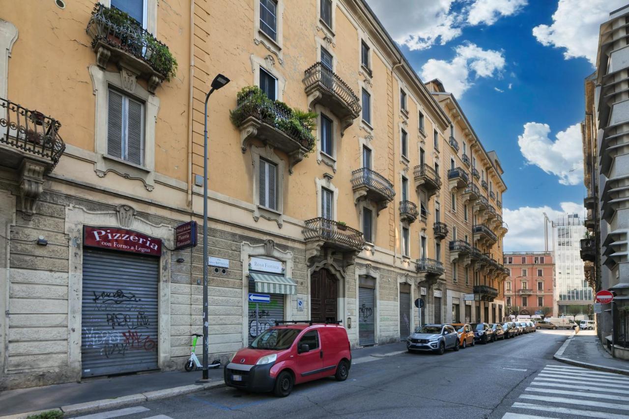 Ferienwohnung Primopiano - Battaglia A Mailand Exterior foto
