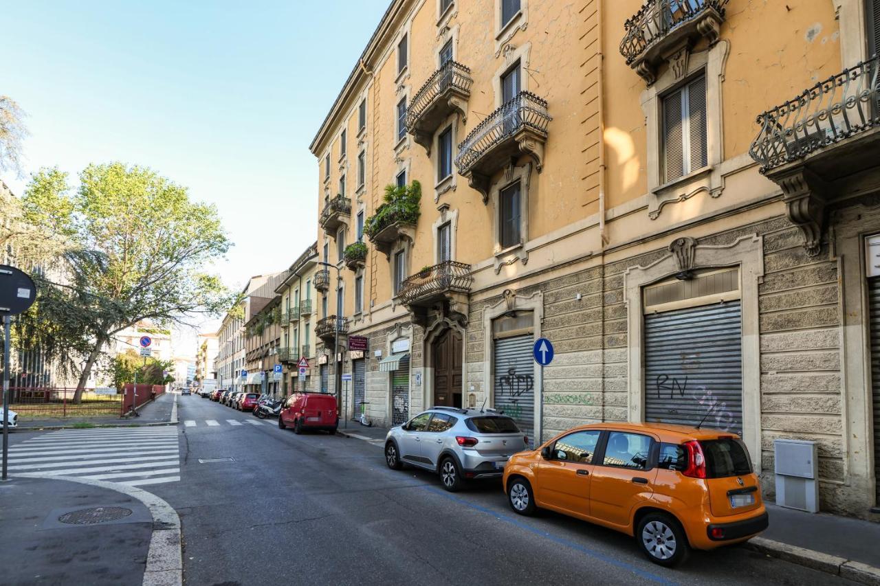Ferienwohnung Primopiano - Battaglia A Mailand Exterior foto